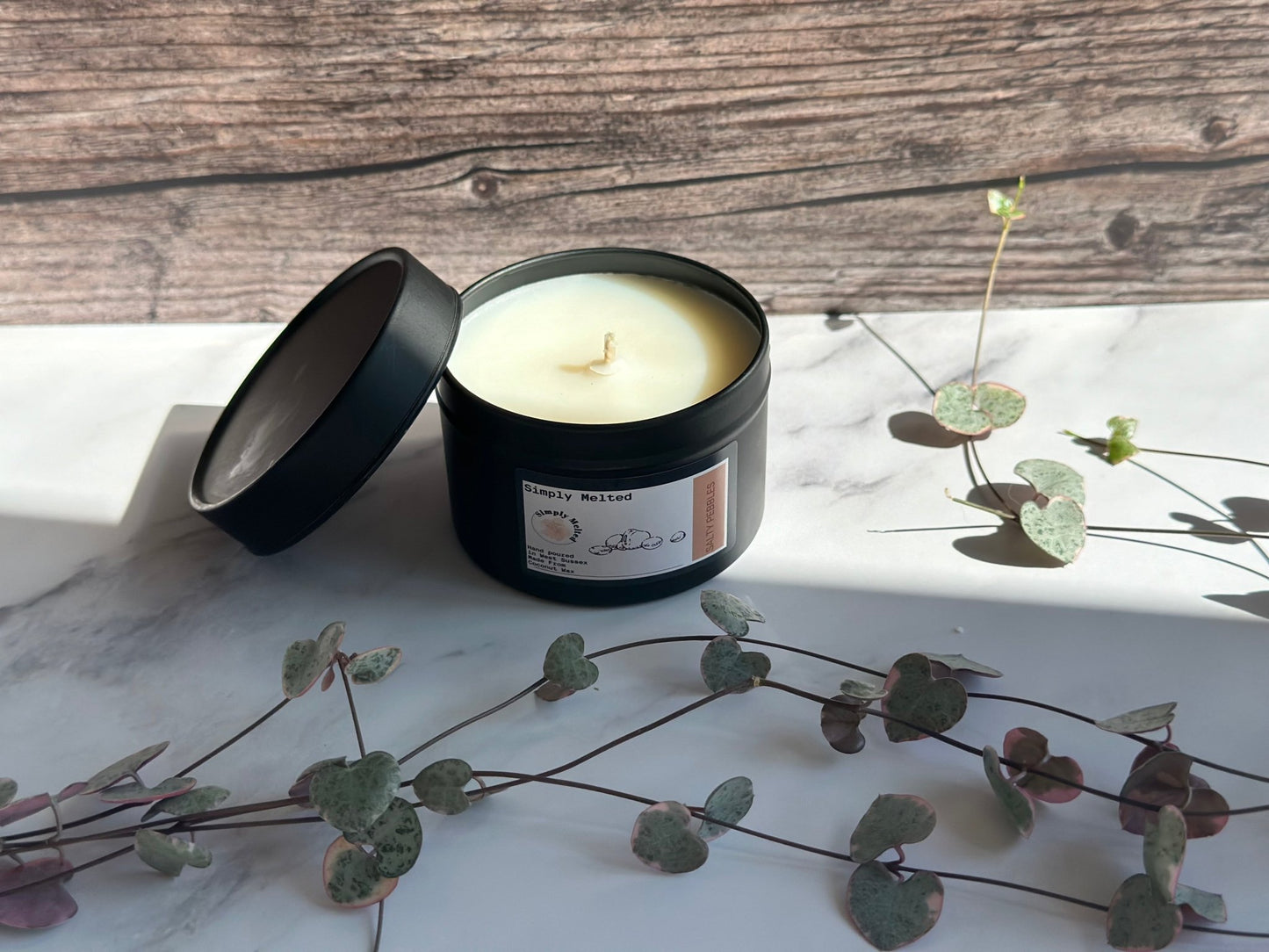 Salty Pebbles Small Candle - Simply MeltedSalty Pebbles Small Candle