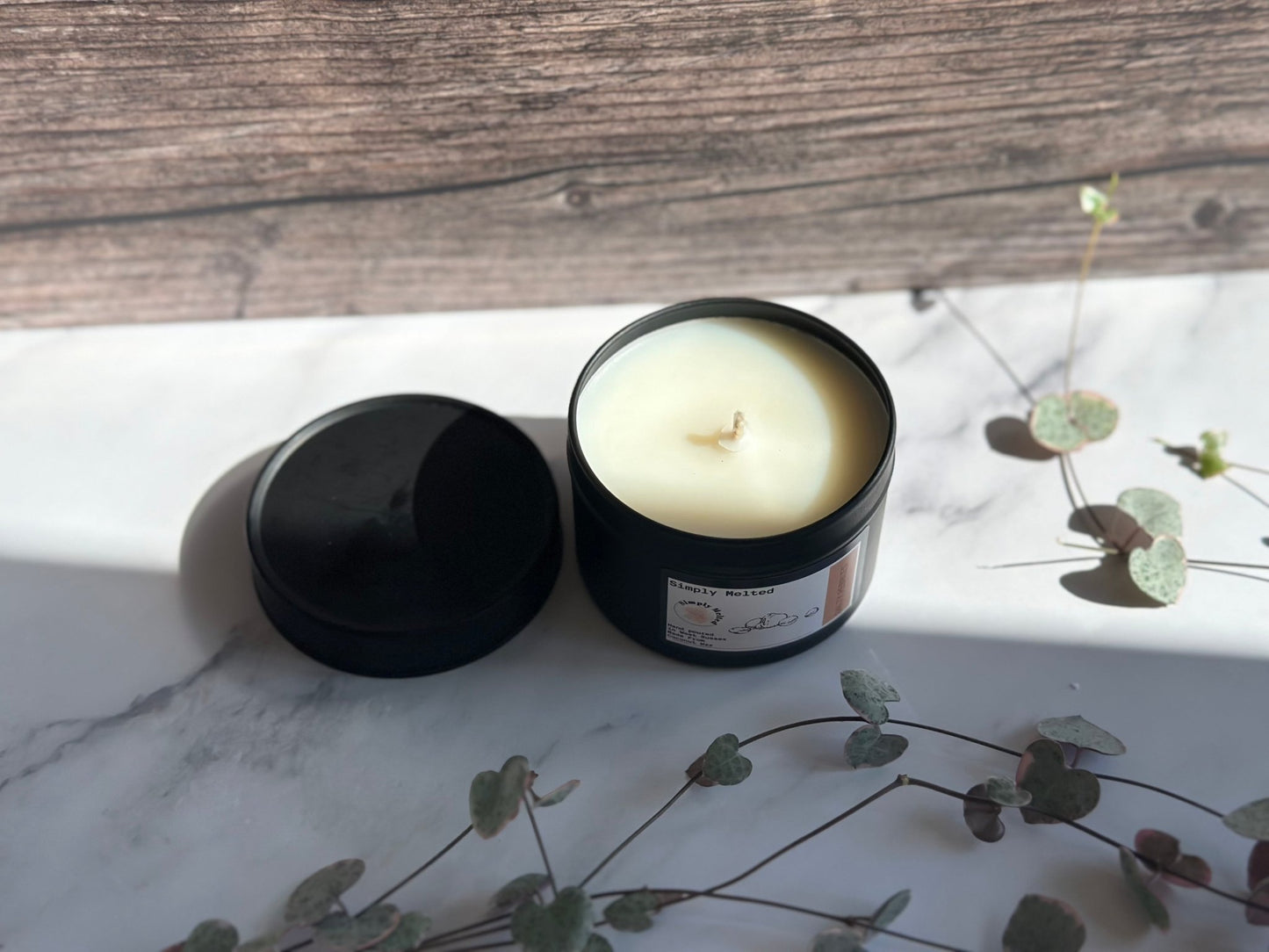 Salty Pebbles Small Candle - Simply MeltedSalty Pebbles Small Candle