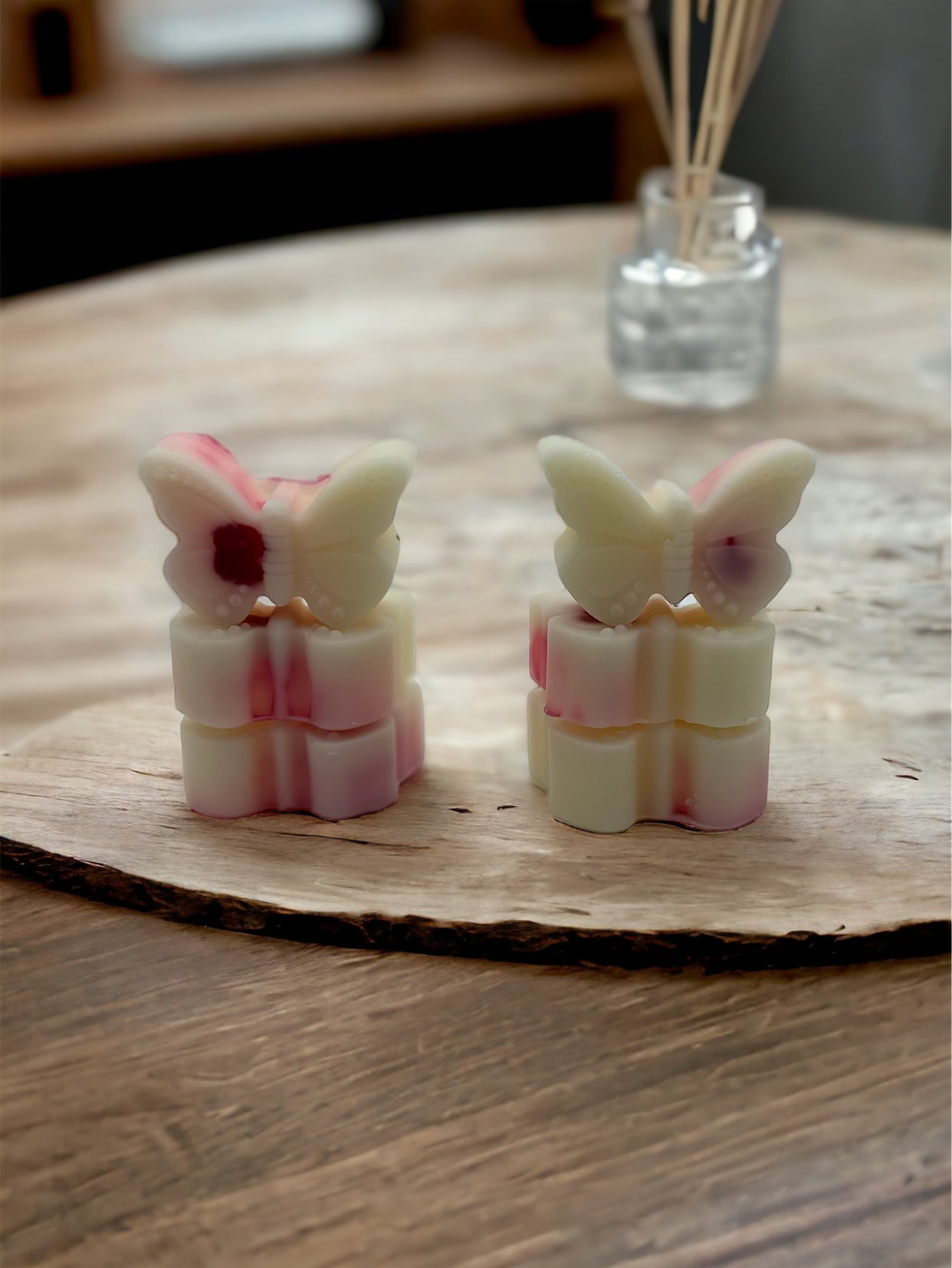 Autumn Raspberry and Amber Rose Wax Melts - Simply Melted