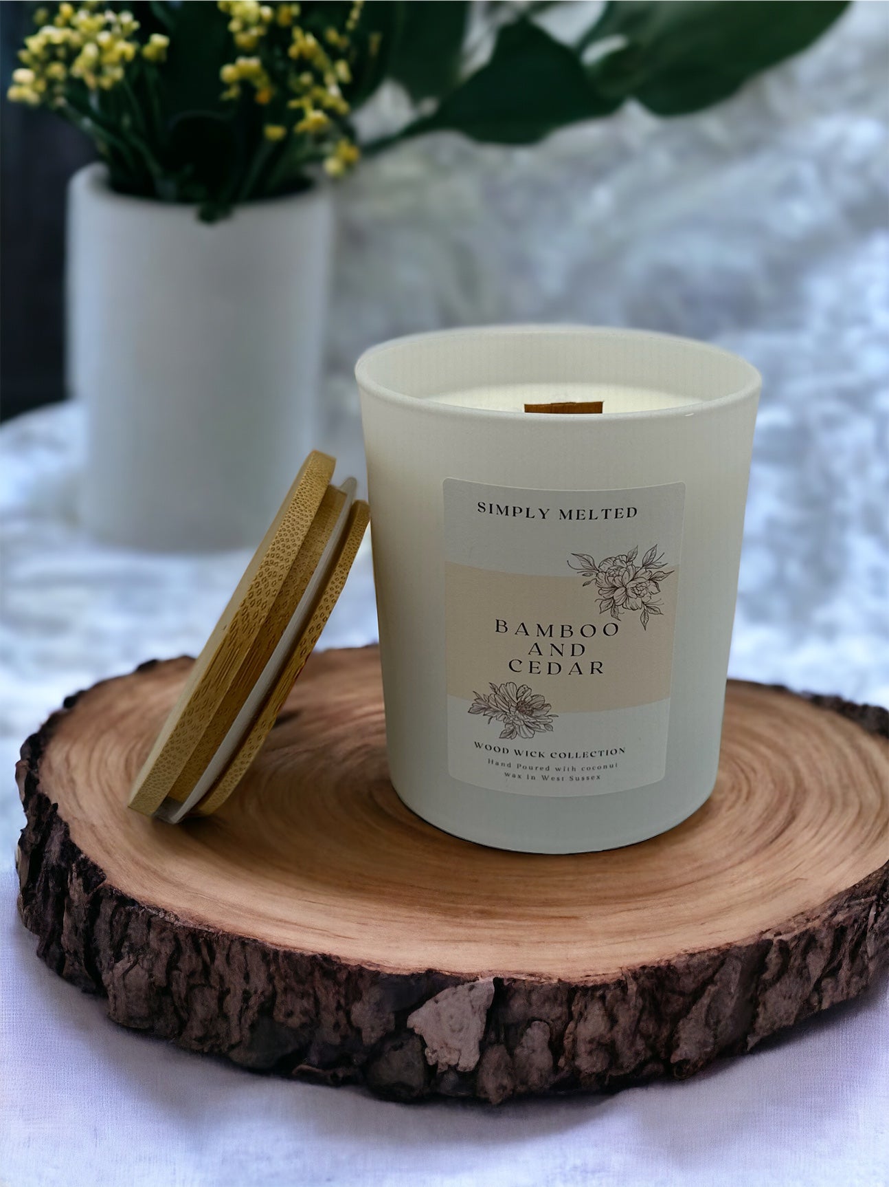 Bamboo & Cedar Candle - Simply MeltedBamboo & Cedar Candle