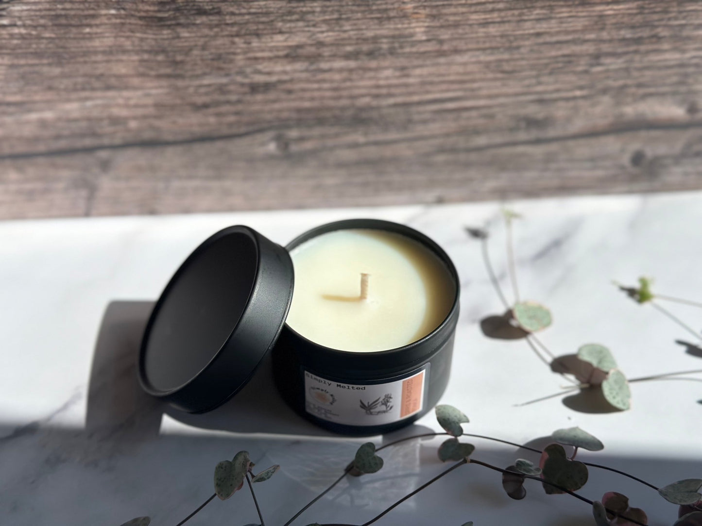 Orris and Roasted Tonka Small Candle - Simply MeltedOrris and Roasted Tonka Small Candle