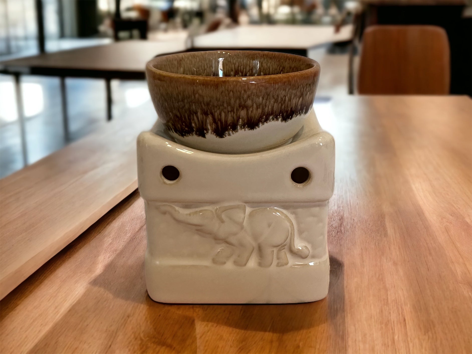 Two Tone Elephant Wax Burner - Simply Melted