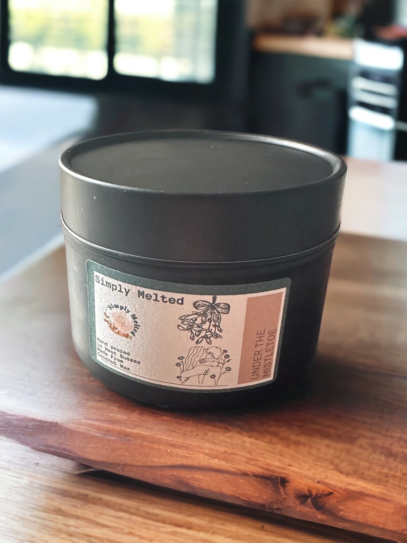 Under the Mistletoe Candle in a Tin hi - Simply Melted